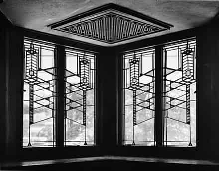 Wright-designed window in Robie House, Chicago (1906)