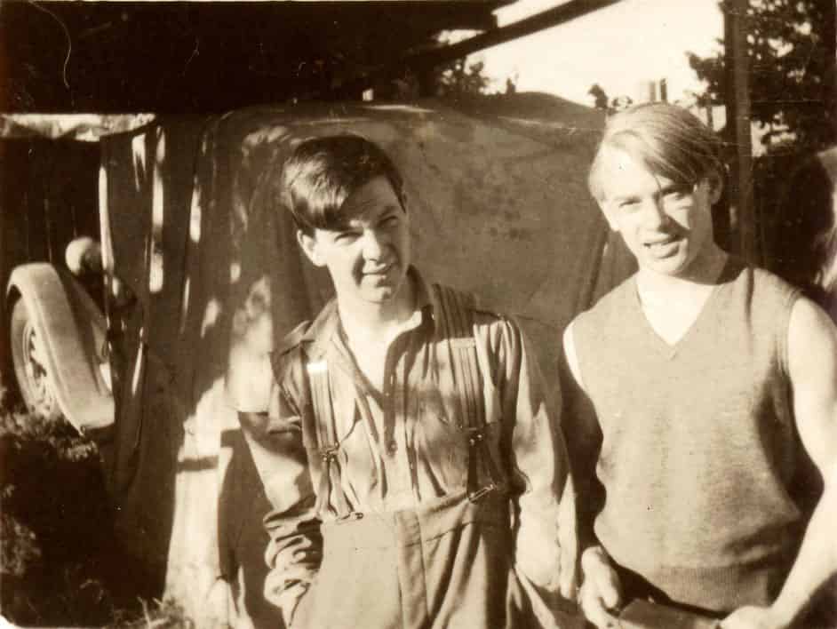 John Perceval (right) & Arthur Boyd in 1943 Photograph: Albert Tucker.
