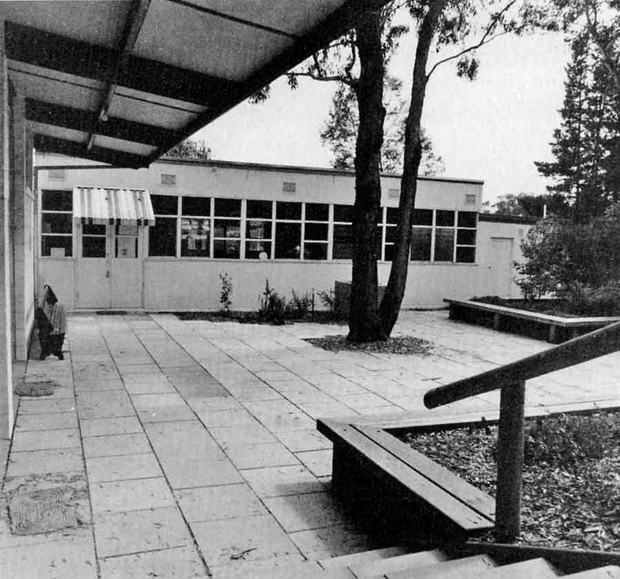 Courtyard and the Youth building. 