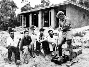 The first mud brick building 1947 L-R: L.Mayfield, carpenter, Sonia Skipper, Alistair Knox, Tony Jackson, Gordon Ford