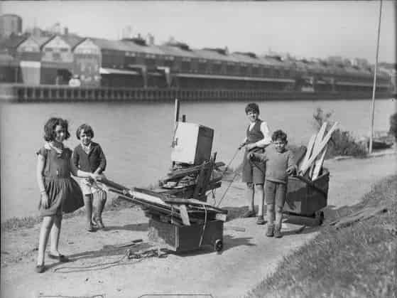 Kids collecting scrap during the depression